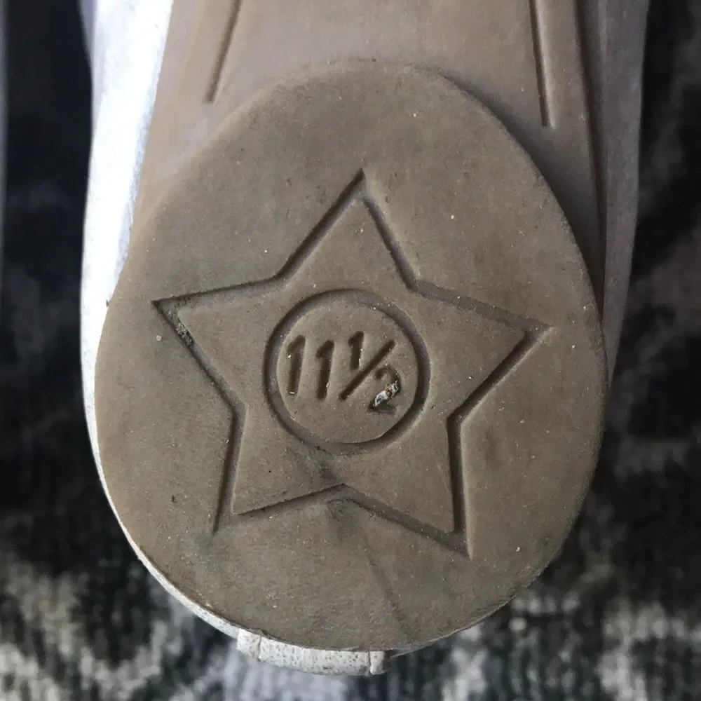 Ballet flats